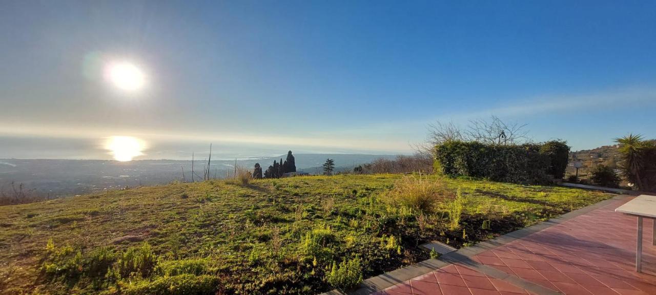 Villa Elena Mascali Bagian luar foto
